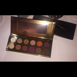 Coloured Raine queen of hearts